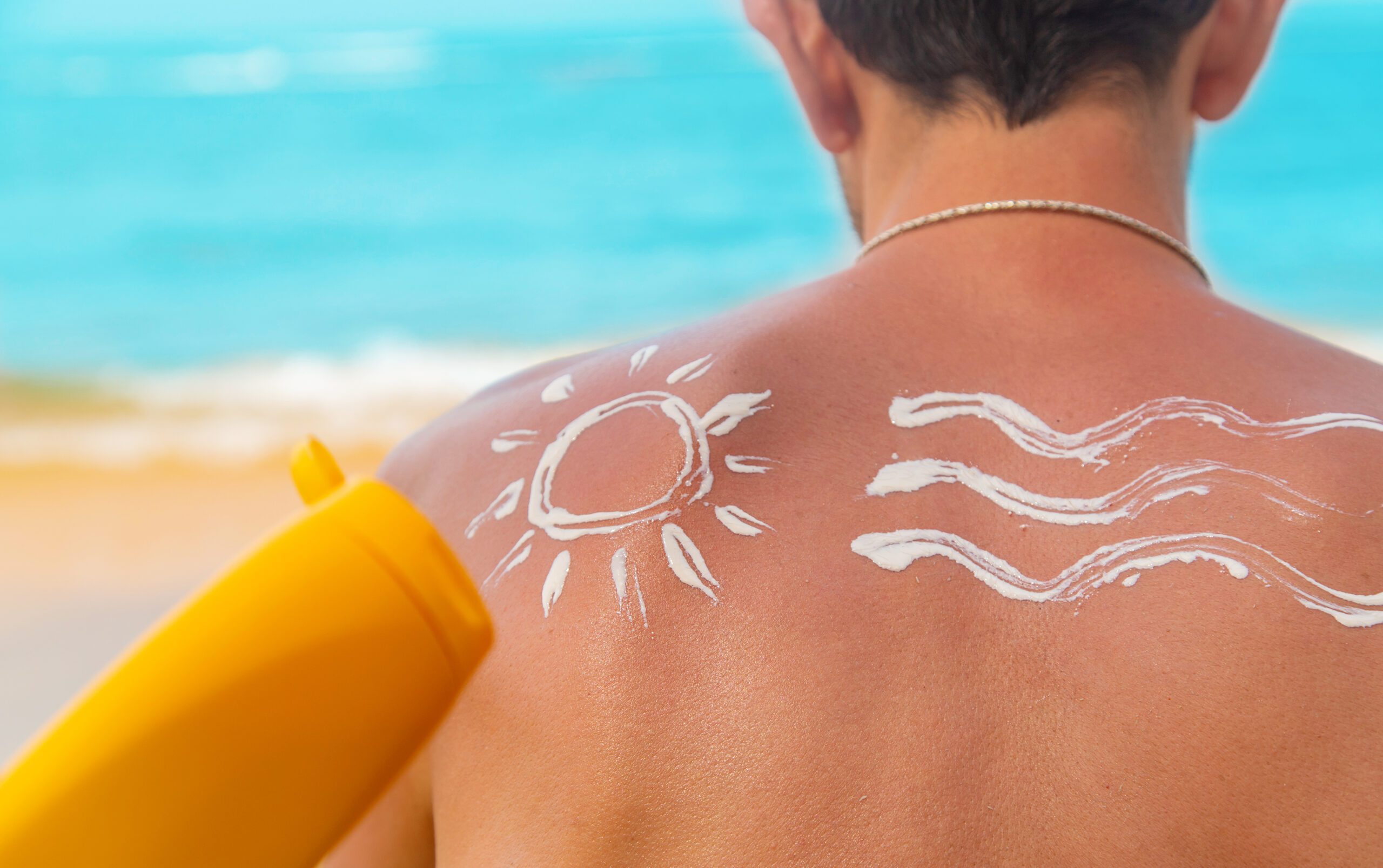 Best Sunscreen for Men in India (No White Cast, Oily Skin, 2026)